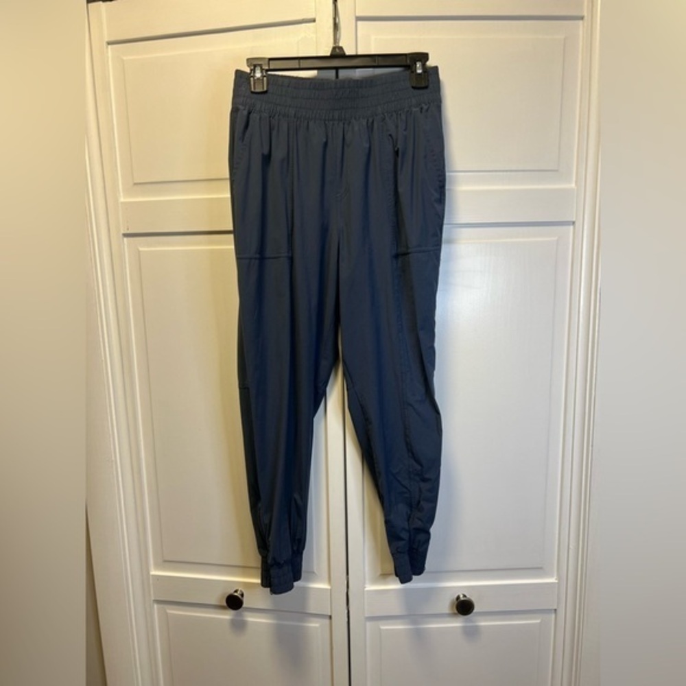 Calia Nylon Joggers Size Women’s Medium Color Blue